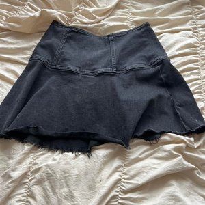 Free people dark navy/ black denim skirt 🖤